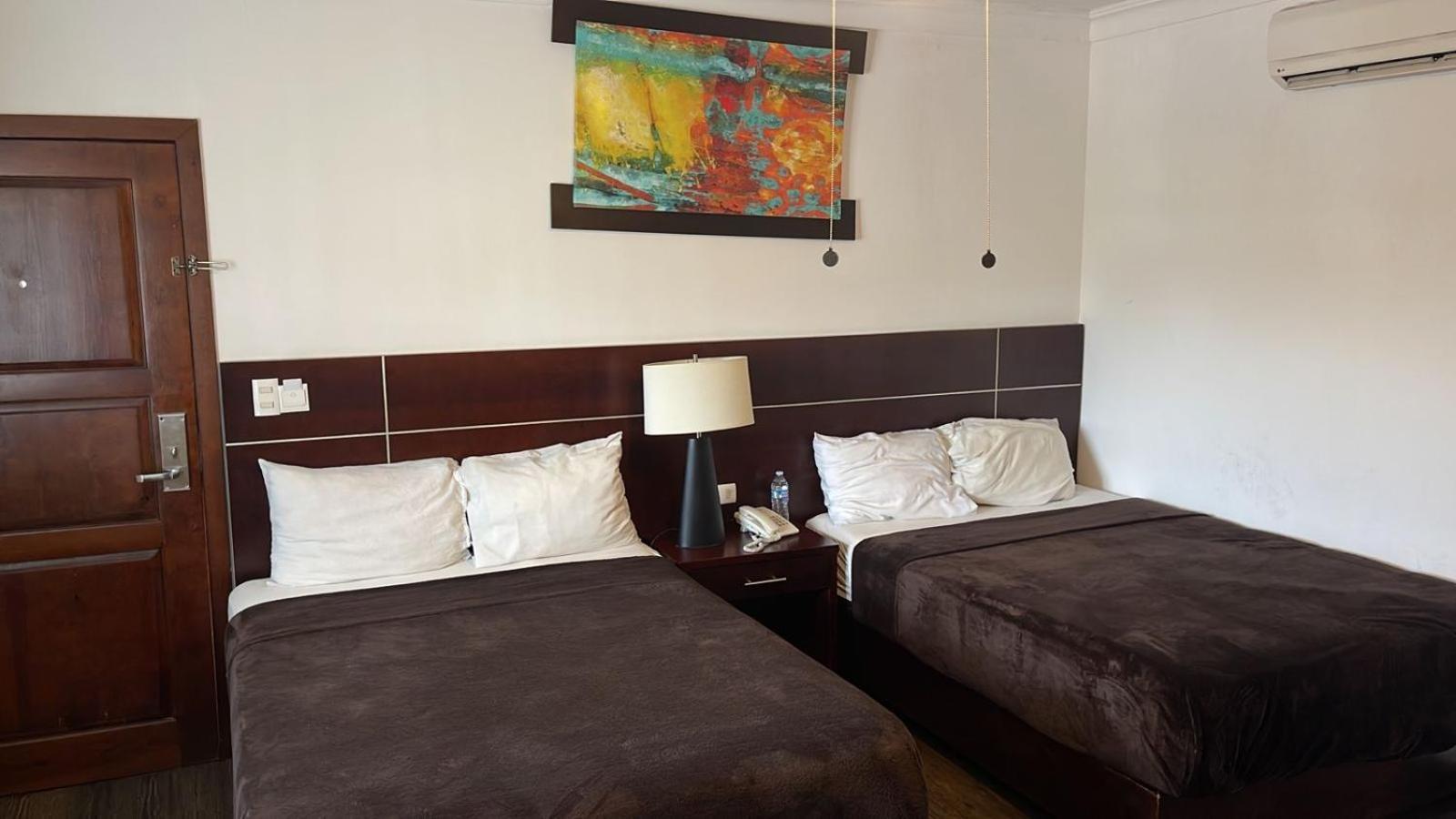 Hotel Rincon Real Suites Durango Extérieur photo
