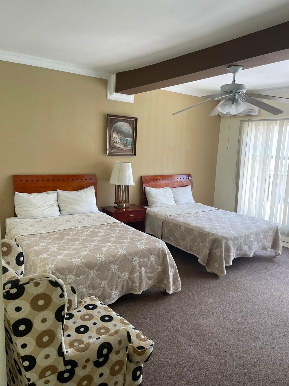 Hotel Rincon Real Suites Durango Extérieur photo