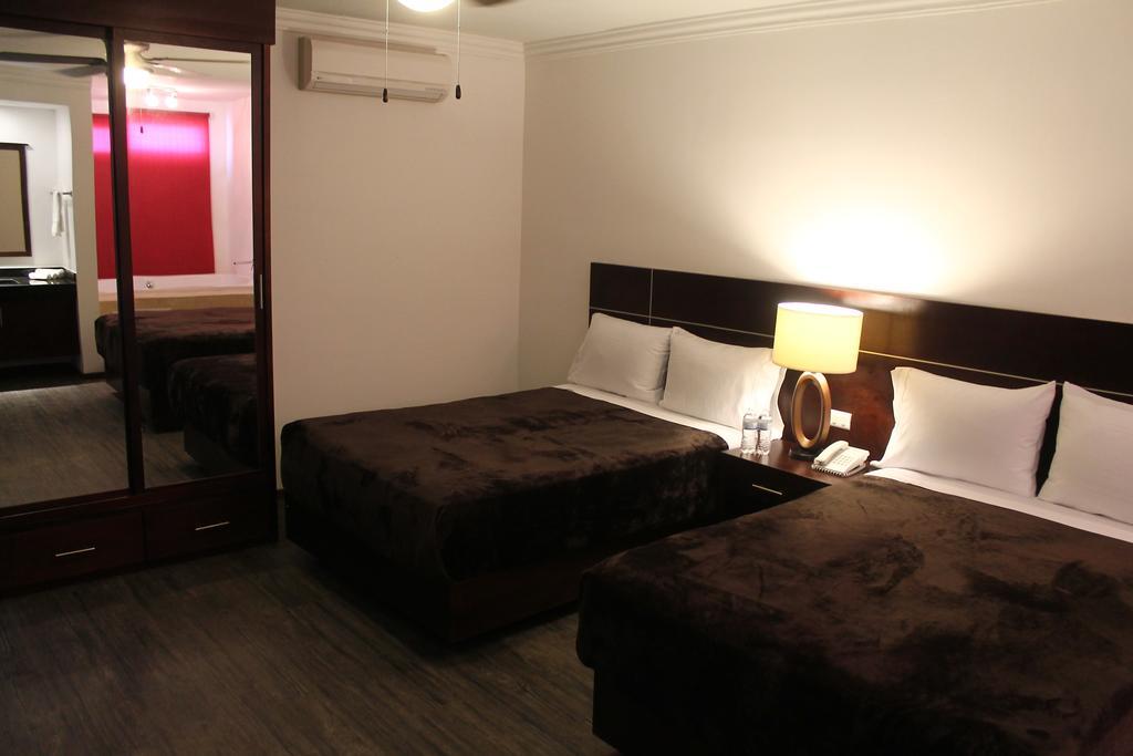 Hotel Rincon Real Suites Durango Extérieur photo